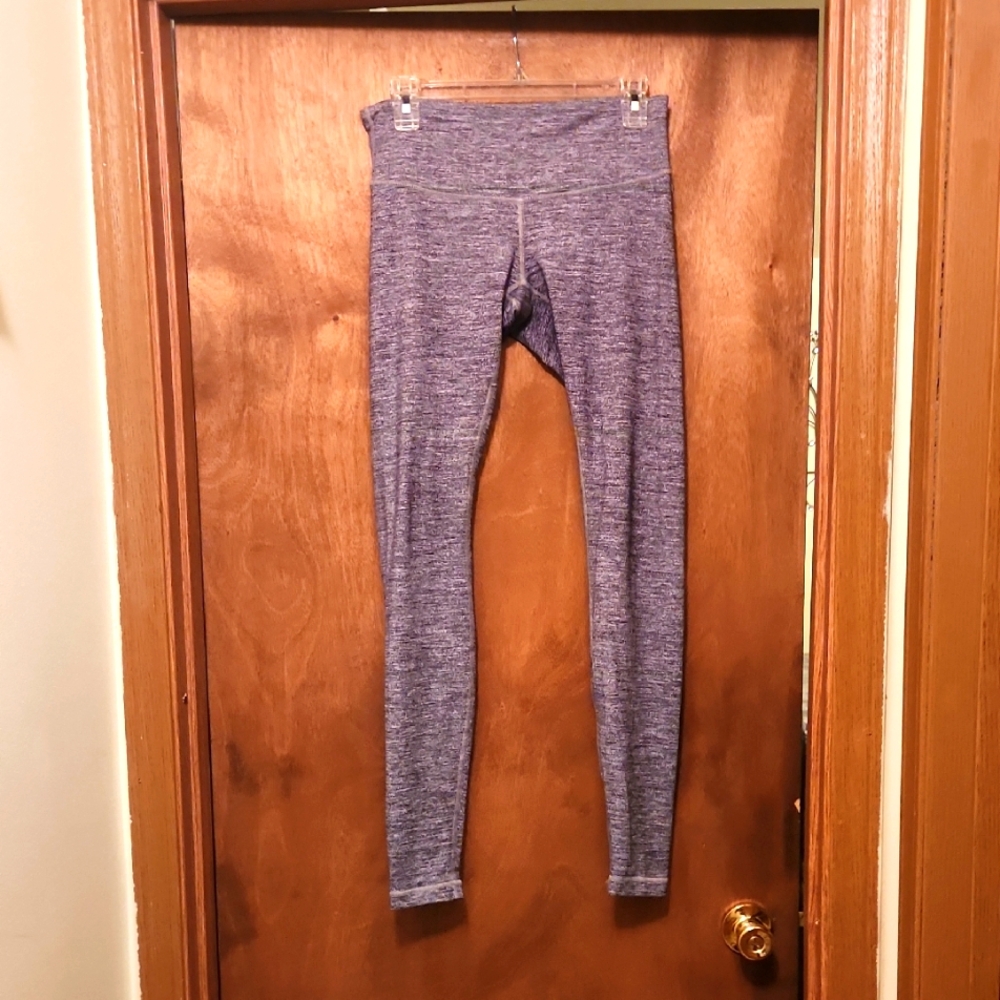 Lululemon Heather Gray Leggings Size 6